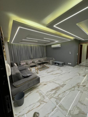 Bright apartment ( شقة واسعة من 3 غرف )